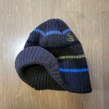 Volcom 니트 모자 다크 브라운 스트라이프 당시 물건