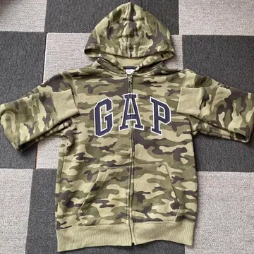 GAP 카모 패턴 집업 후드티