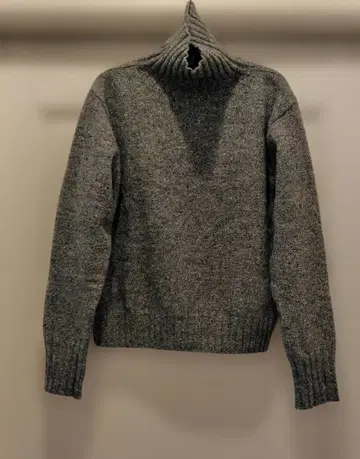 MARGARET HOWELL 니트 스웨터 II