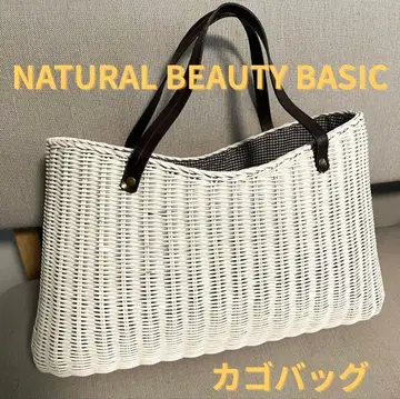 바스켓백 NATURAL BEAUTY BASIC 화이트 체크 무늬