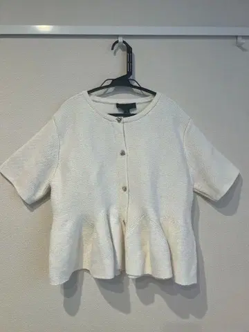 ZARA 화이트 페플럼 니트 자켓 반팔 L 사이즈