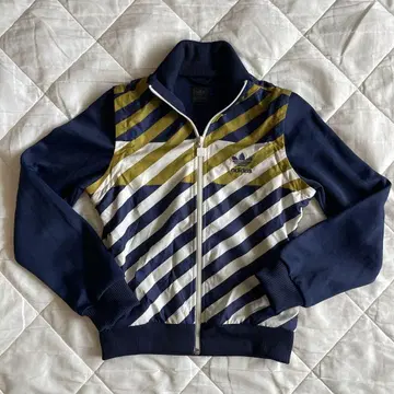 새상품급 adidas 아디다스 자켓