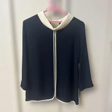 ZARA BASIC 네이비 오부 소매 블라우스
