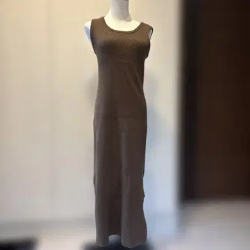 Spick&Span 니트 슬리브리스 원피스