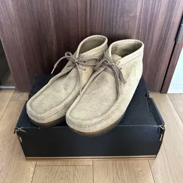 clarks 왈라비