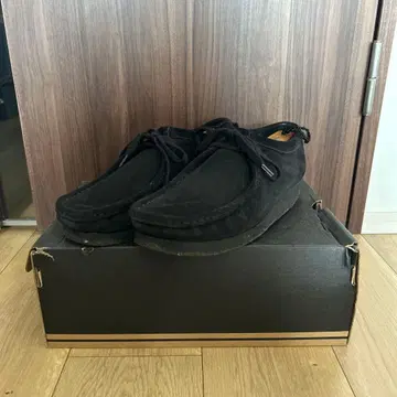 clarks 왈라비