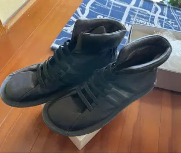 캠퍼 [페우카미]의 가죽 부츠