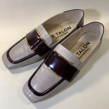 LE TALON 악어 엠보싱 로퍼 25cm