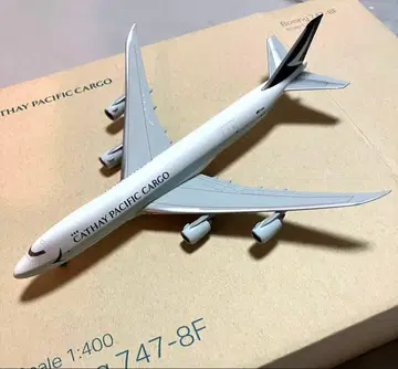 캐세이패시픽 747-8F 1:400