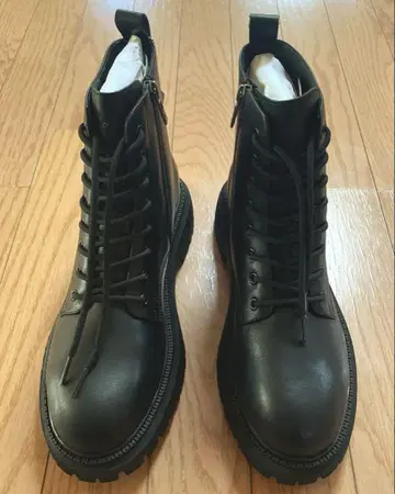 SKECHERS 블랙 통굽 지퍼 부츠