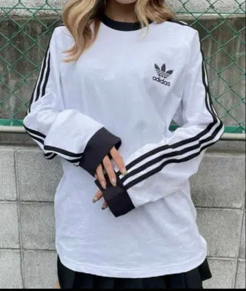 adidas 롱 슬리브 T셔츠 화이트