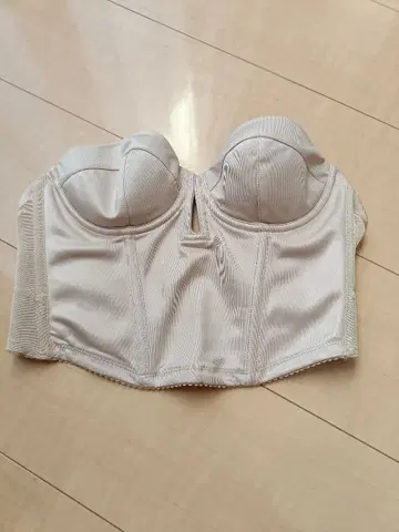 THE TREAT DRESSING 브라이덜 이너 뷔스티에 C70