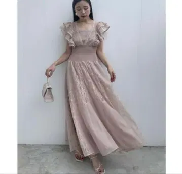 스나이델 프릴 소매 롱 원피스