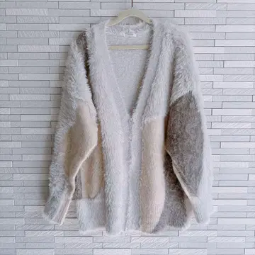 컨디션 최상 로리즈팜 샤기 ZIP 롱 슬리브 가디건 아이보리