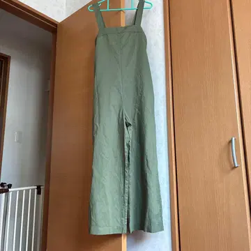 UNIQLO 올리브 살로펫 S 사이즈