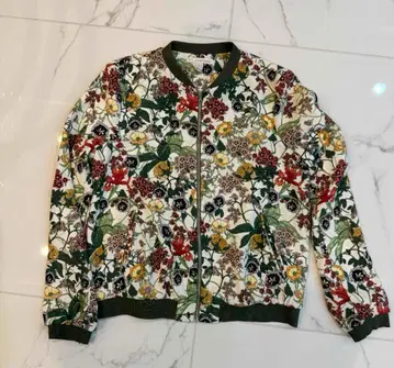trf_outerwear 꽃무늬 캐주얼 점퍼