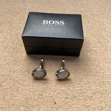 HUGO BOSS 휴고보스 커프스 커프 링크스 화이트 x 실버 박스 포함