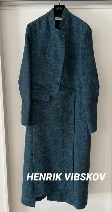 HENRIK VIBSKOV 롱 자켓