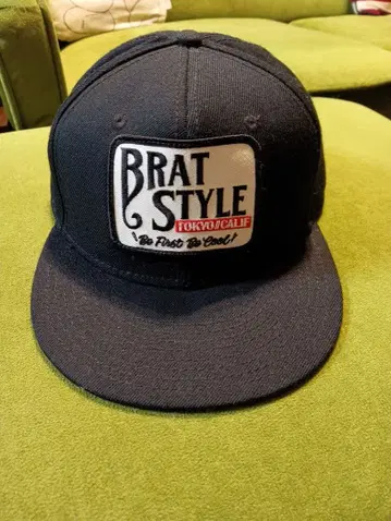 BRAT STYLE 블랙 야구 모자