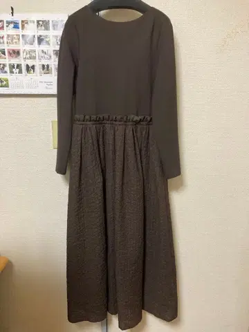브라운 긴팔 원피스