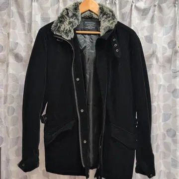 블랙 퍼 코트