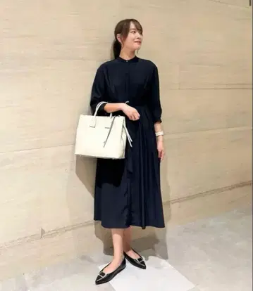 그린 레이블 릴랙싱 데신 턱 플레어 벨트 원피스