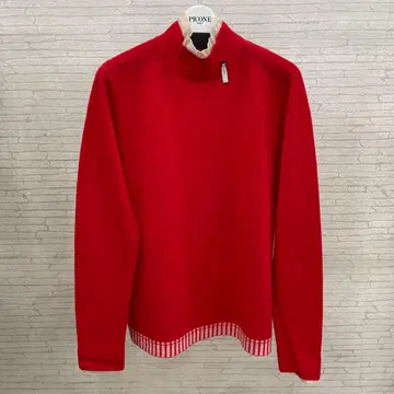 PICONE 레드 하이넥 스웨터