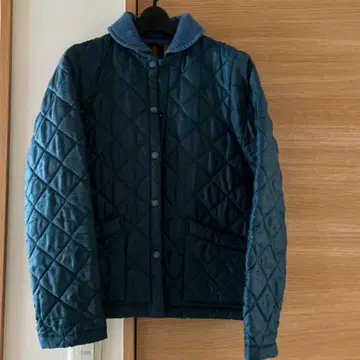 LAVENHAM 다크 그린 퀼팅 자켓