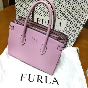 FURLA 핑크 핸드백, 2Way 타입 새상품급입니다.