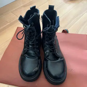 블랙 가죽 통굽 밀리터리 부츠