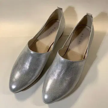 REGAL 실버 플랫슈즈 24.5cm