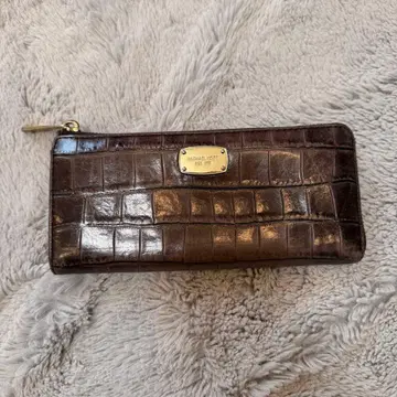 MICHAEL KORS 다크 브라운 장지갑