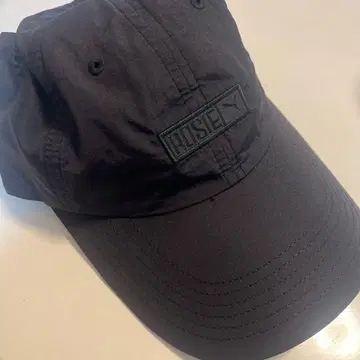 PUMA ROSIE 새상품급 콜라보 캡
