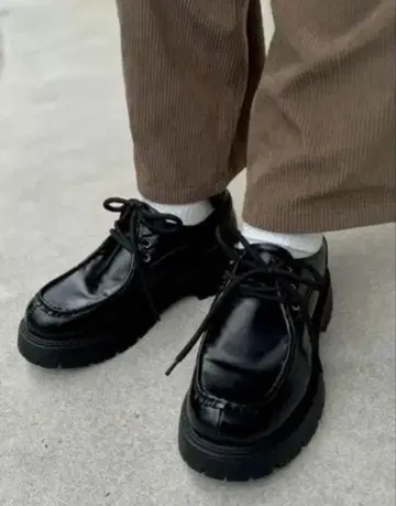 Re:EDIT 레이스업 로퍼 블랙