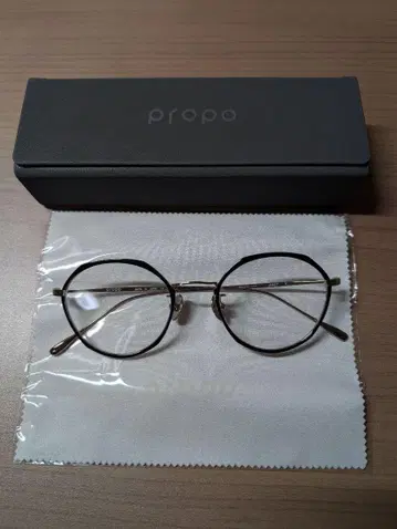 PROPO JANET C 3 블랙 안경 프레임
