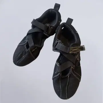 foundry mews 캔버스 신발