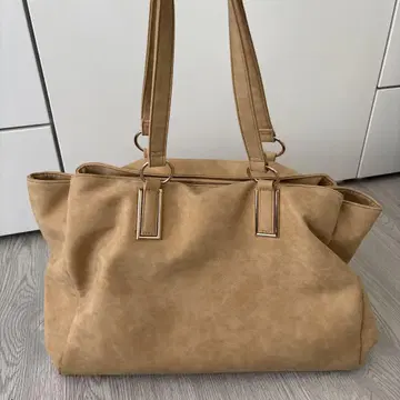 베이지 합성 피혁 토트백 핸드백 대용량
