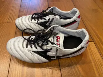 미즈노 축구 스파이크 모렐리아 24.5cm