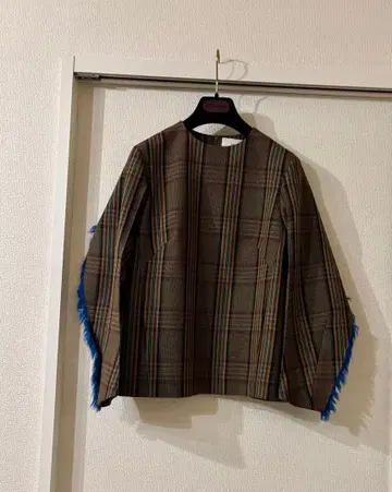 아키라나카 체크 무늬 프린지 긴팔 상의