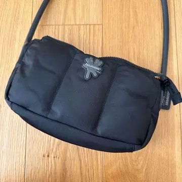 [ 완판템 레어 ] heaven by Marc Jacobs 숄더백