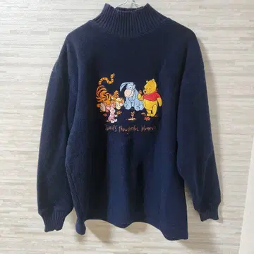 Disney Store 푸우 맨투맨 트레이닝복 자수