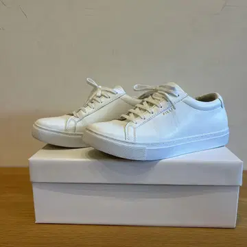 화이트 가죽 스니커즈 FILLIN Classic 클래식 26.0cm