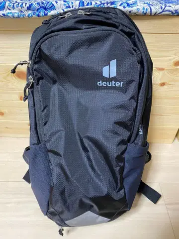 새상품급 deuter RACE AIR 14+3 백팩 레이스 에어