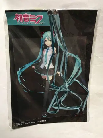 레어 새상품급 하츠네 미쿠 모티브 리본 초커 이어폰 잭형