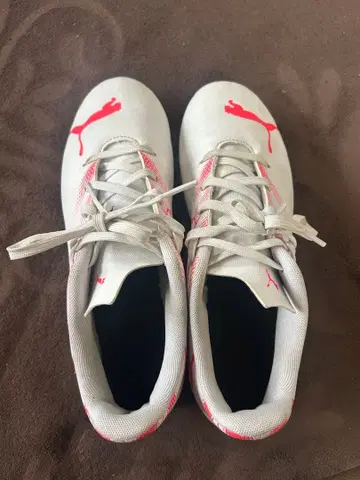 풋살화 23.5cm 축구 스포츠 신발 푸마 화이트