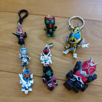 가면라이더 피규어 8개 세트 키링 포함