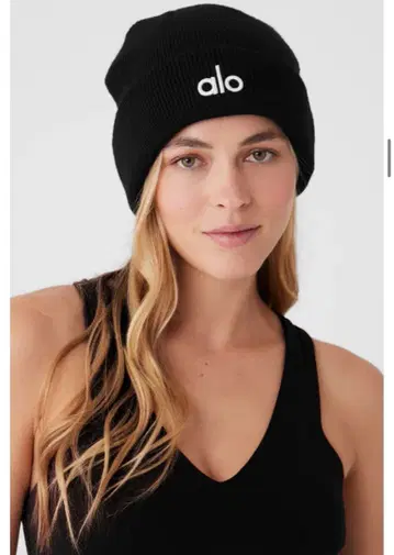 미사용 새상품 alo yoga 블랙 니트 모자 비니 블랙