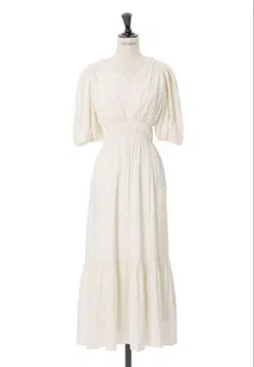 Her lip to As you wish Dress