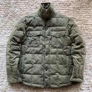 Volcom 퀼팅 자켓 올리브