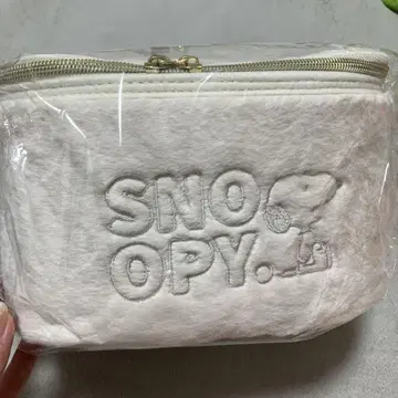 스누피 캐릭터 백 파우치